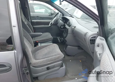 1998 Dodge Grand Caravan Se from USA, damaged, VIN 2B4GP4438WR501588